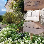 Les Coquelicots